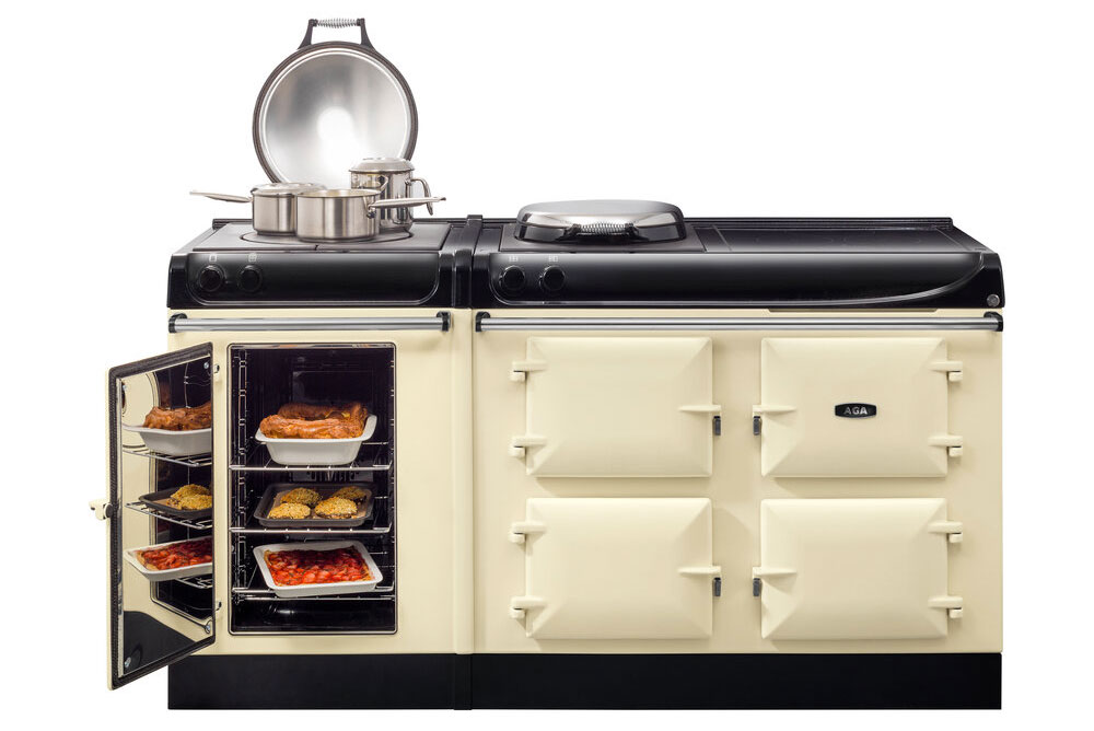 AGA eR3 cooker