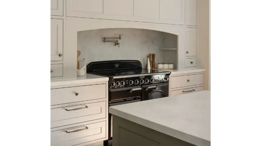 Falcon Classic Deluxe 110 Black Oven